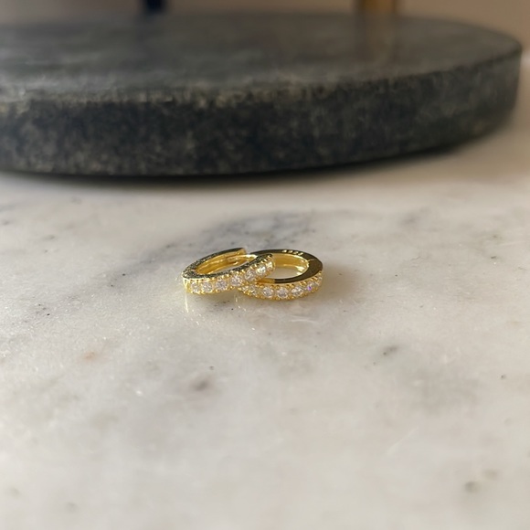 LAST ONE! Lulu’s Gold Rhinestone Mini Hoop Earrings -- New! - Picture 5 of 7